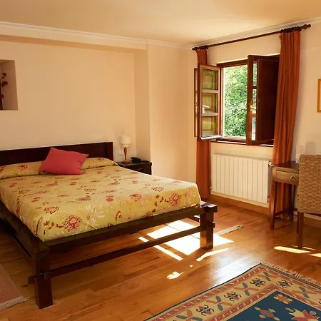 Mar De Santillana Hotel 4*