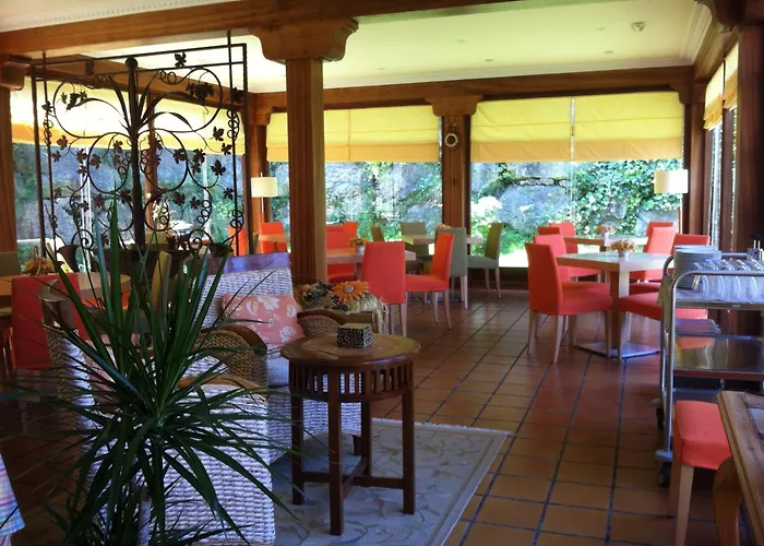 Mar De Santillana Hotel